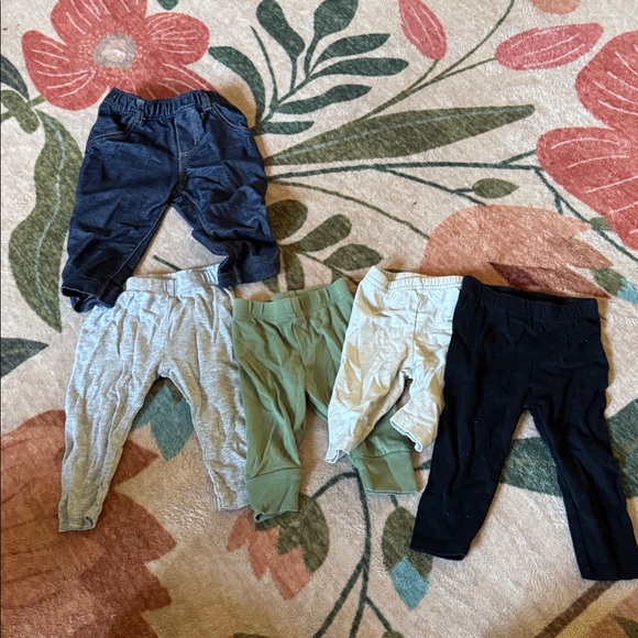 Bundle NB- 6 M Boy Gender Neutral Clothes Lot - Picture 5 of 7